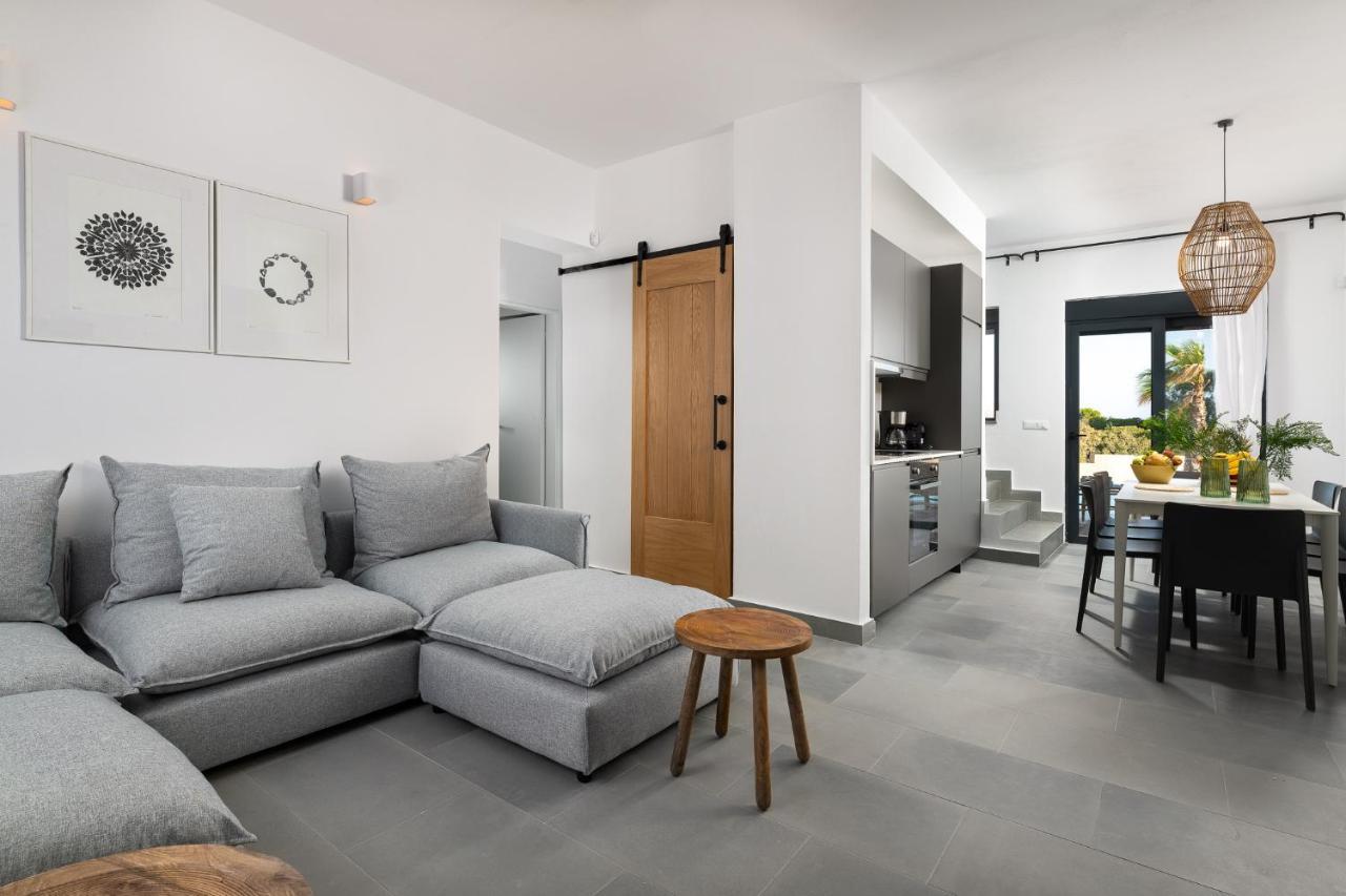 Seawater Villa لاخنيا المظهر الخارجي الصورة